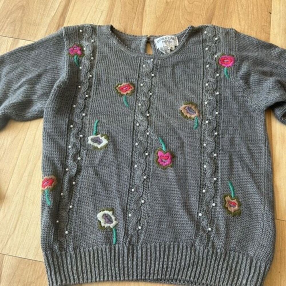 Andrea Gayle vintage embroidered sweater - Picture 6 of 8